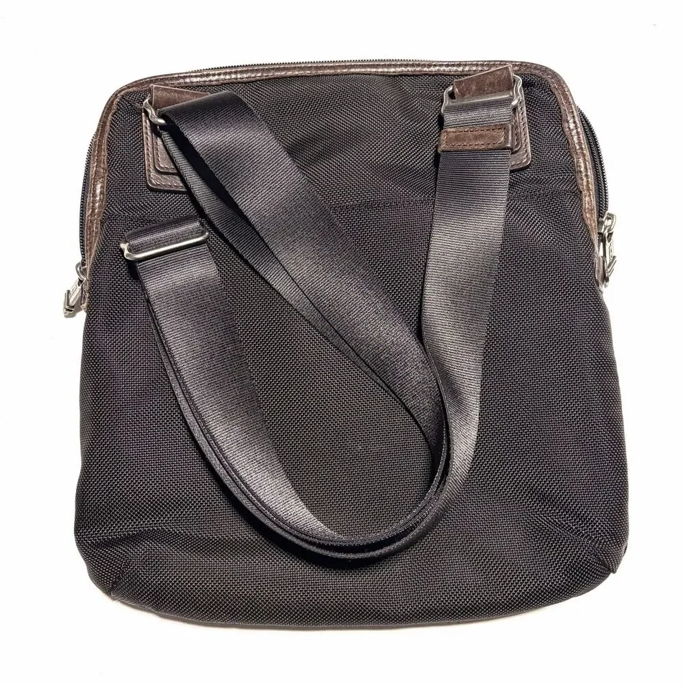 Tumi Alpha Bravo Annapolis crossbody In Ballistic Nylon Brown